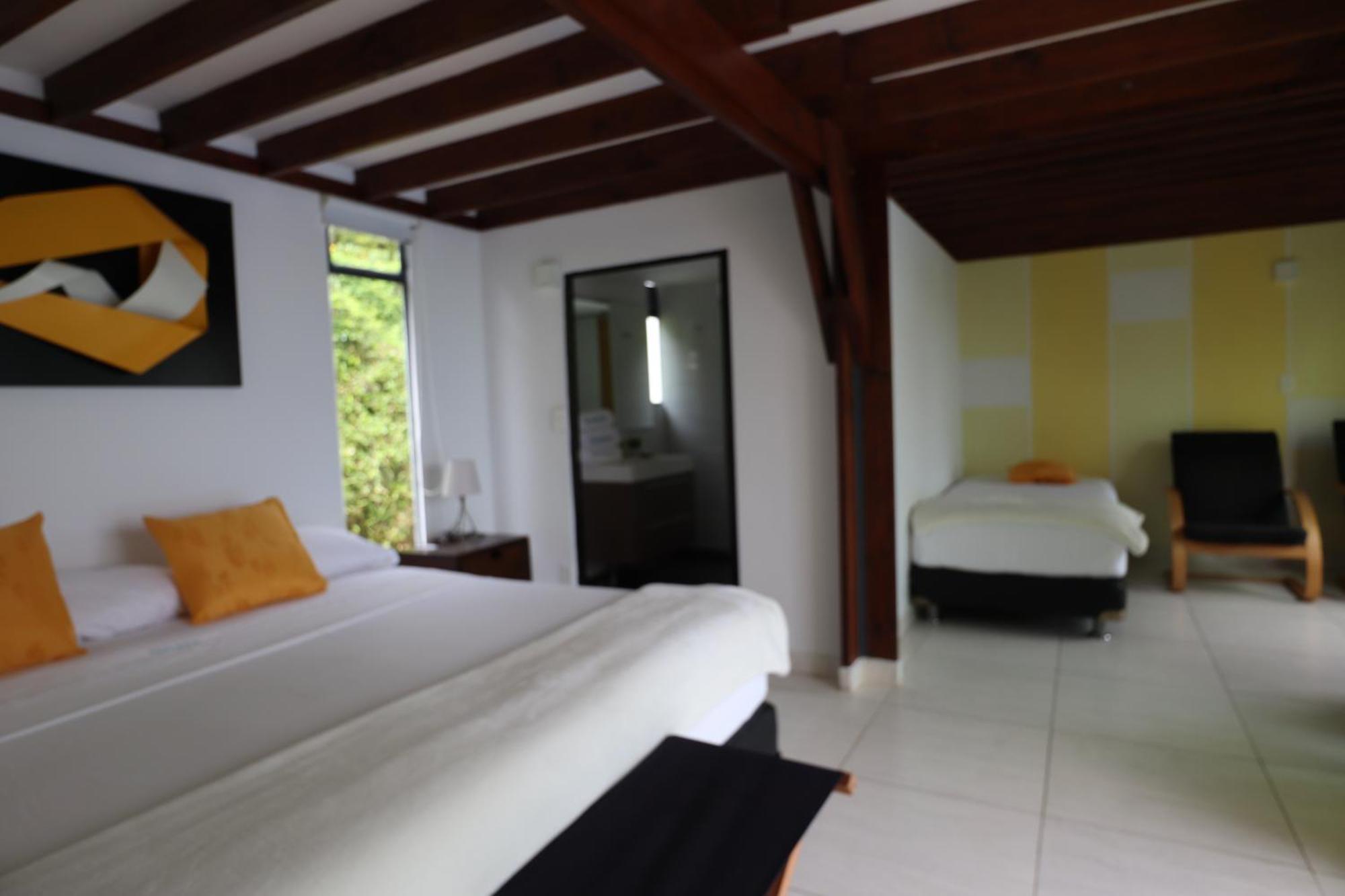 Hotel Syvanna Wellness And Spa Cerritos Esterno foto